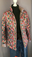 Load image into Gallery viewer, Rose Pink Reversible Puffer Down Coat With Flower Print
